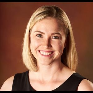 Meet your Posher, Elaine